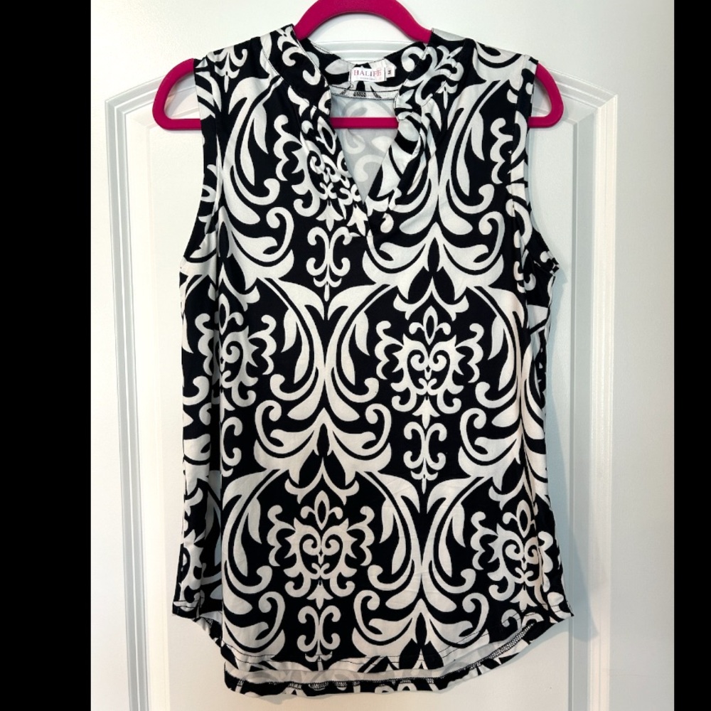 Sleeveless Top
